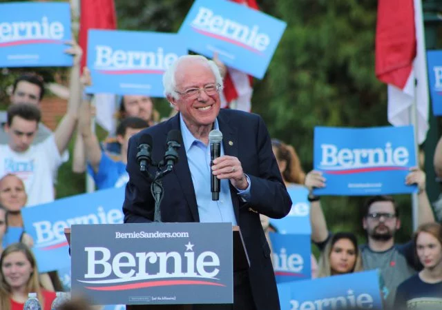 Bernie Sanders smiling at UNC Chapel Hill 640x450