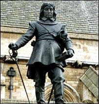 cromwell-statue
