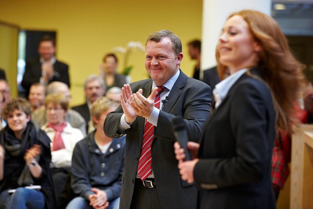 løkke klapper foto Lars Løkke