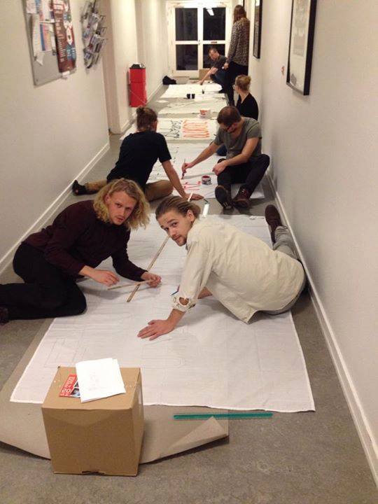 2014-11-12 bannermaling AU