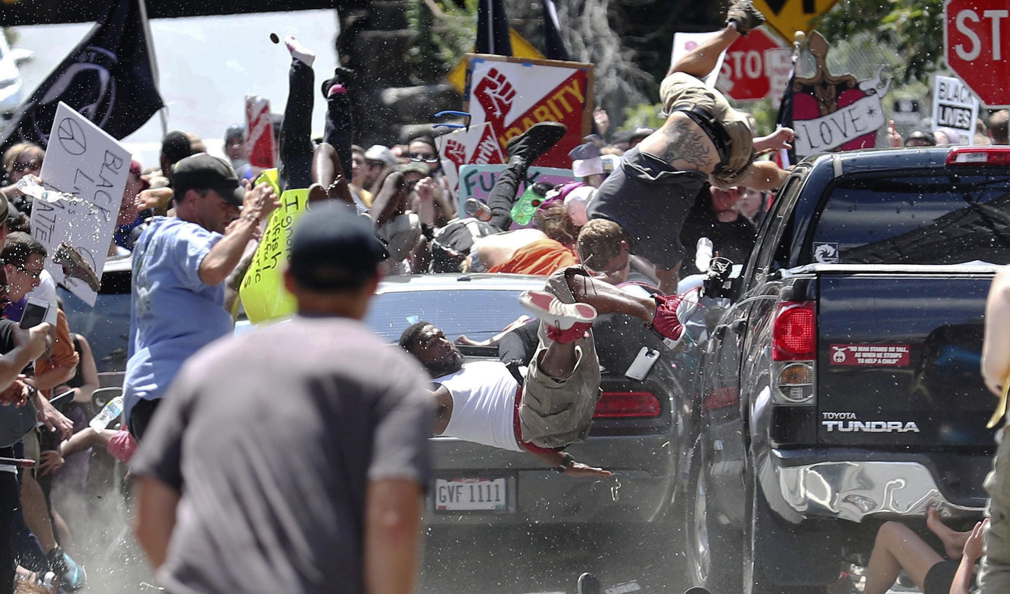 Efter Charlottesville: Hvordan arbejderklassen kan besejre højrefløjen