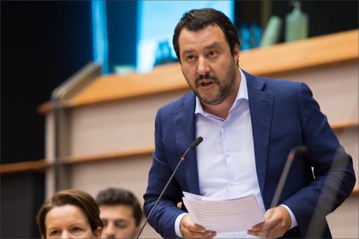 Italien: Salvini lægger arm med EU imod et bagtæppe af skrøbelige finanser