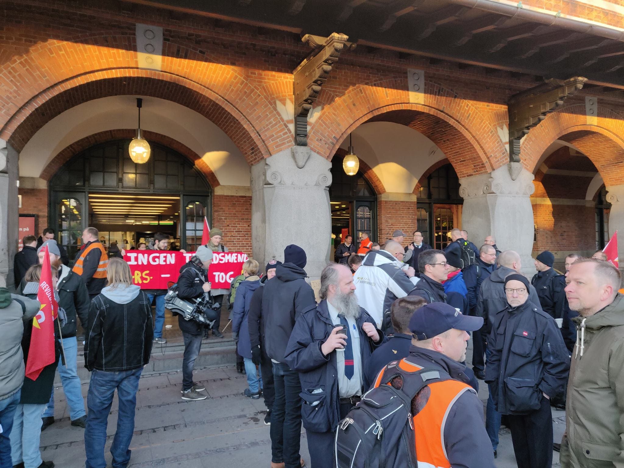 Rapport fra DSB-strejken mandag den 1. april