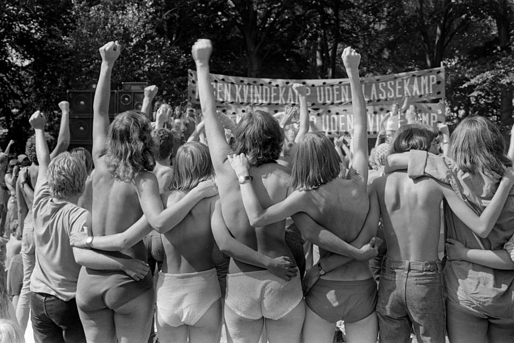 Dem og os – kvindekamp