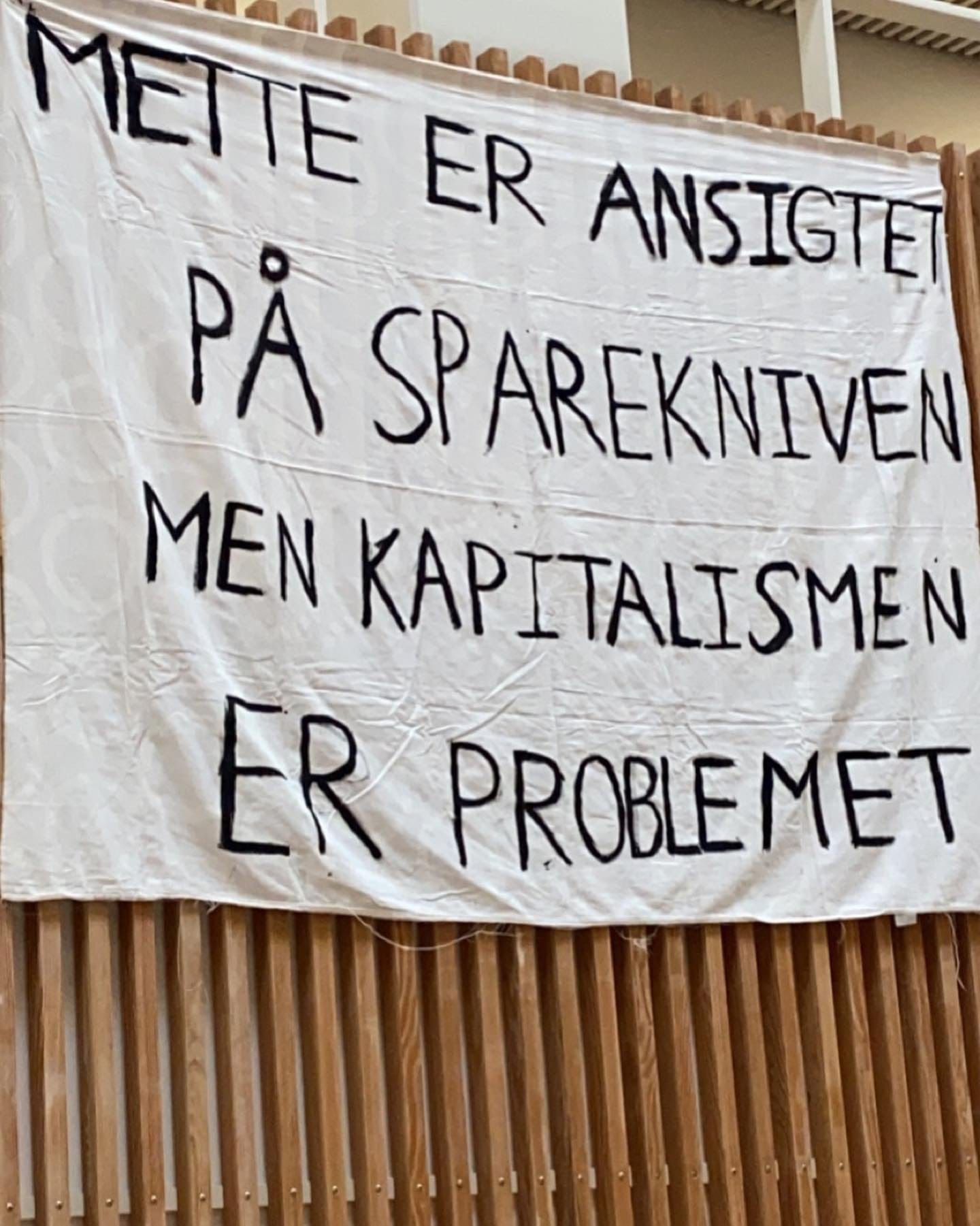 Statsministerens besøg betød censur: Elever tog kampen op