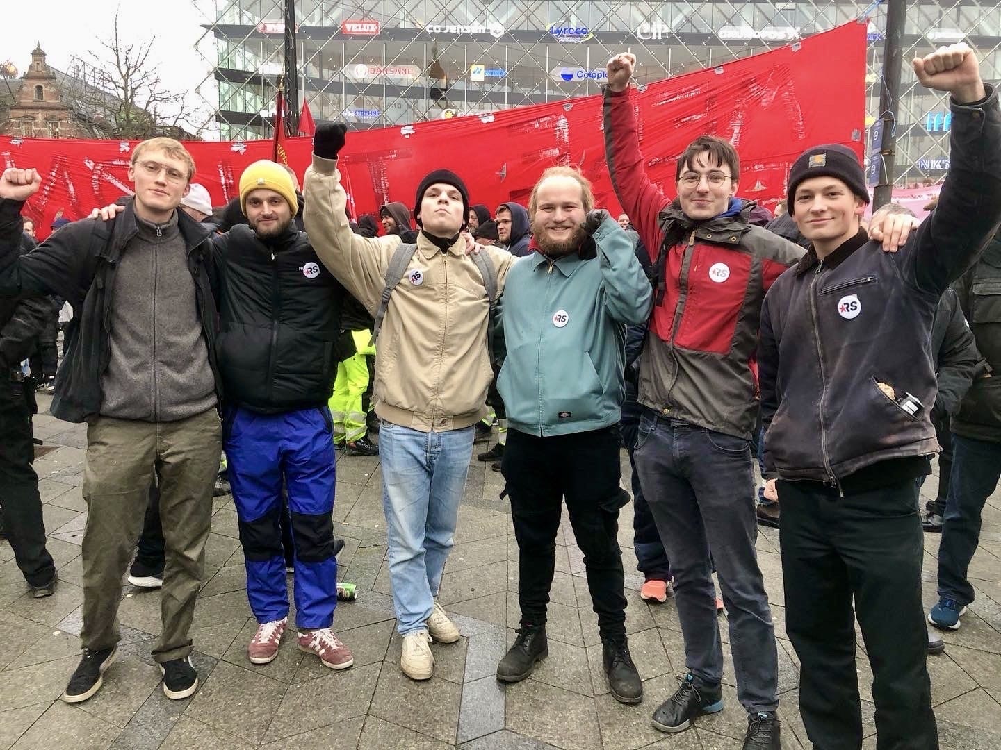 FC70100A 0CA6 4E52 868E 658E4BC6E176 min