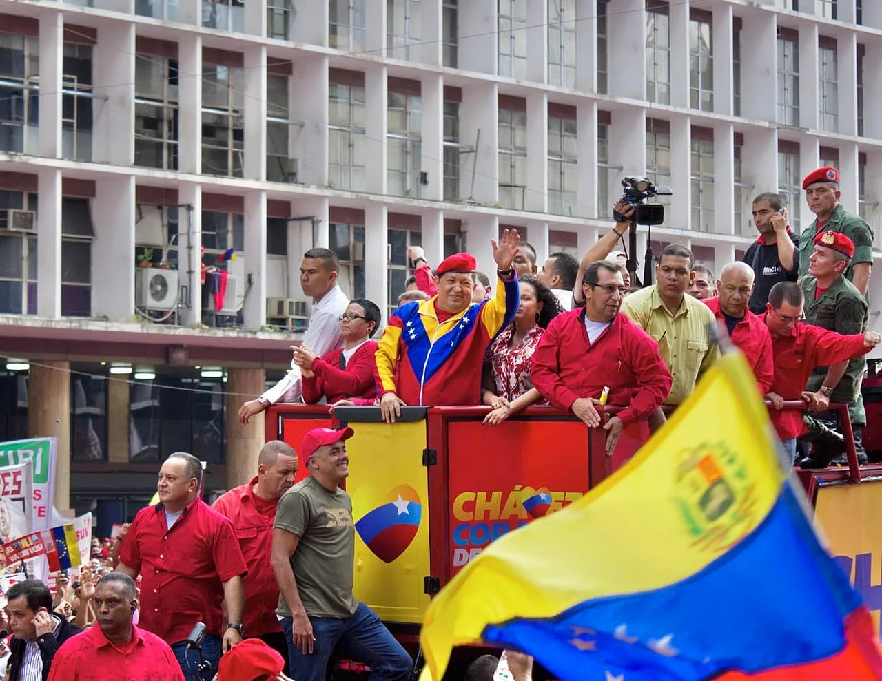 Chavez Image Walter Vargas Flickr (1)