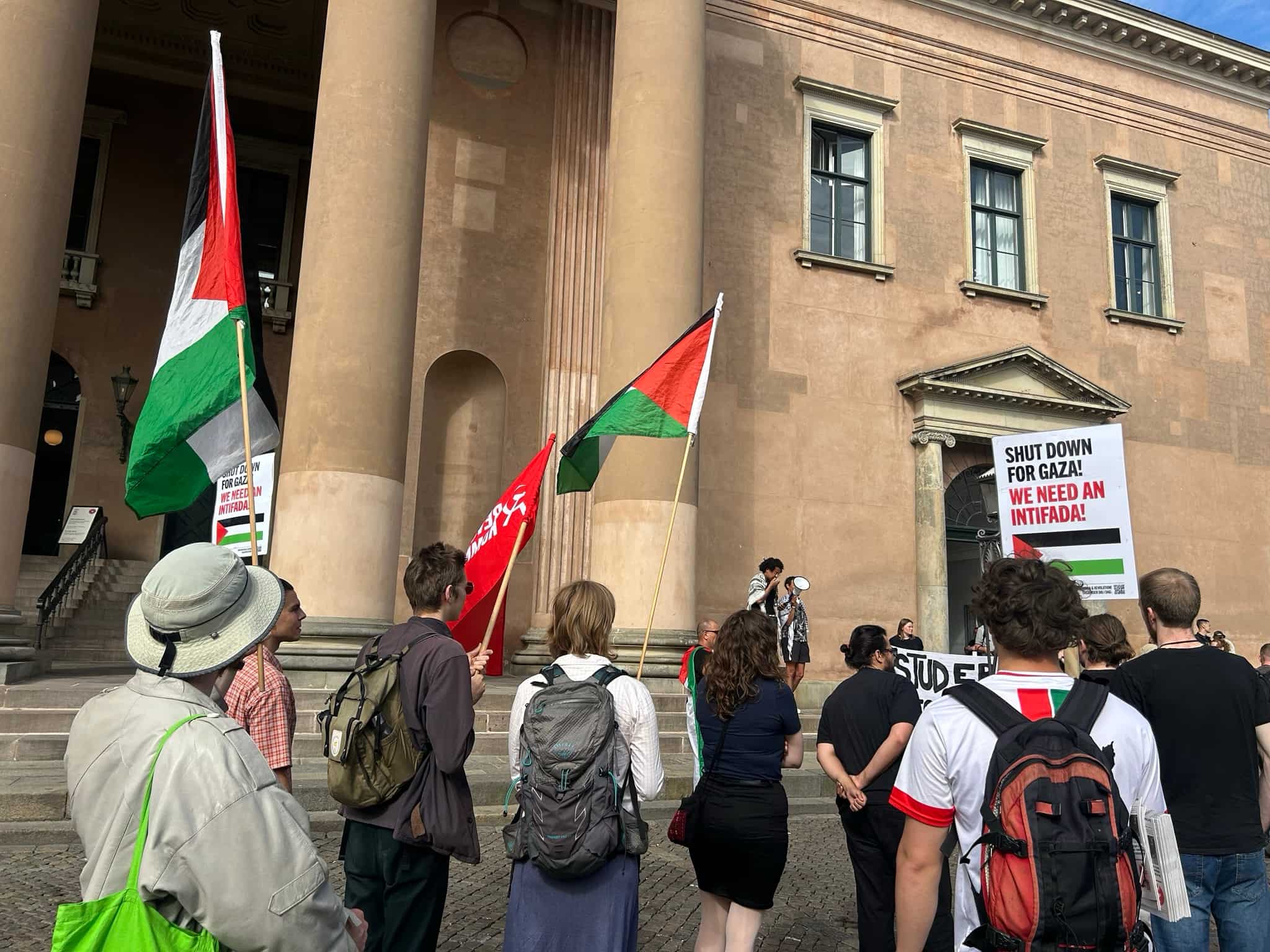 Demonstration