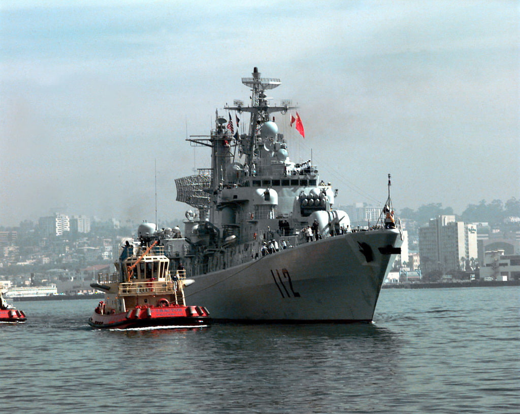 Chinese destroyer Image public domain (1)